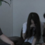女子裸体露私密照片