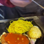 小姐姐小摊牛排,小姐姐的匠心独运美食传奇